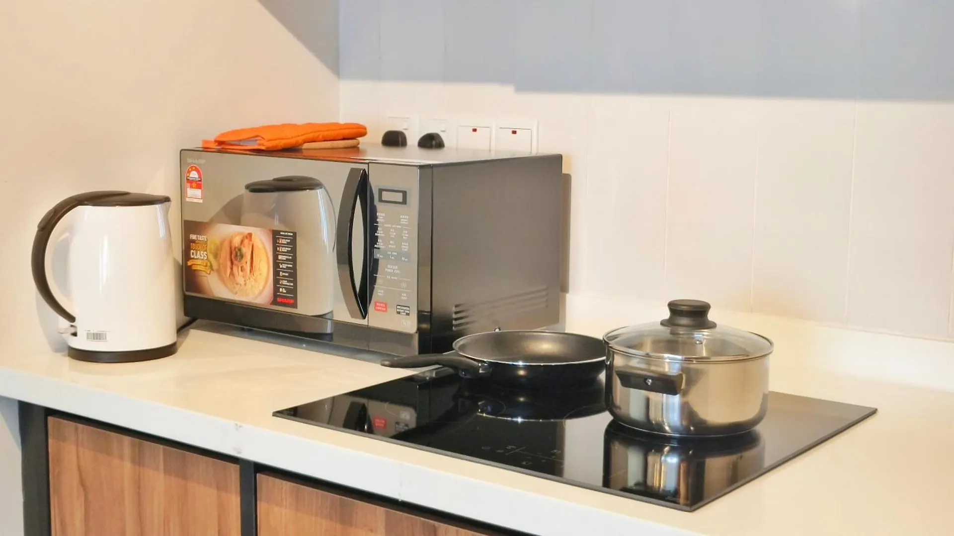 Una Serviced Apartment By Manatidur Kuala Lumpur