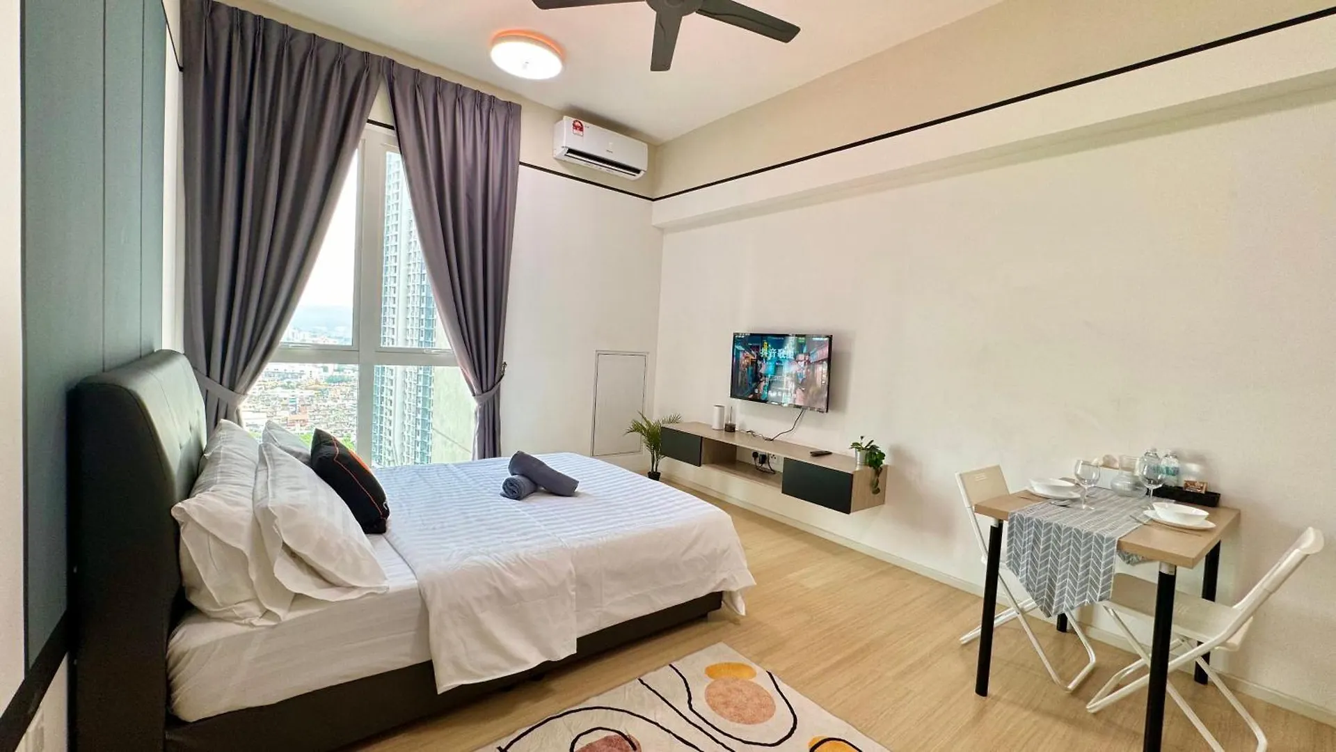 Una Serviced Apartment By Manatidur Kuala Lumpur