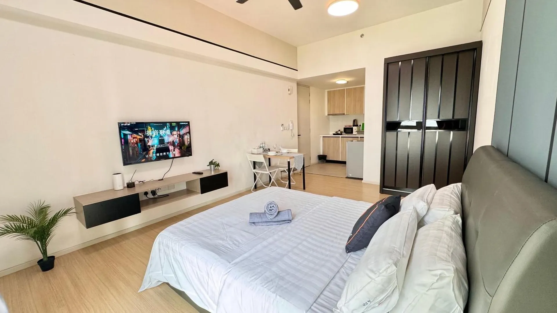 Una Serviced Apartment By Manatidur Kuala Lumpur Malaysia