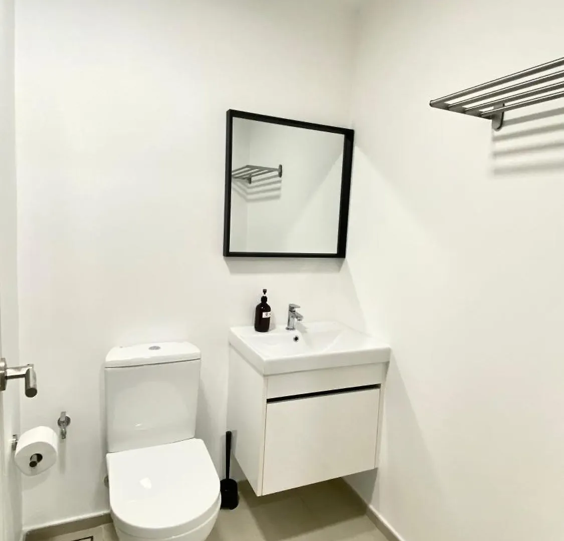 Una Serviced Apartment By Manatidur Kuala Lumpur