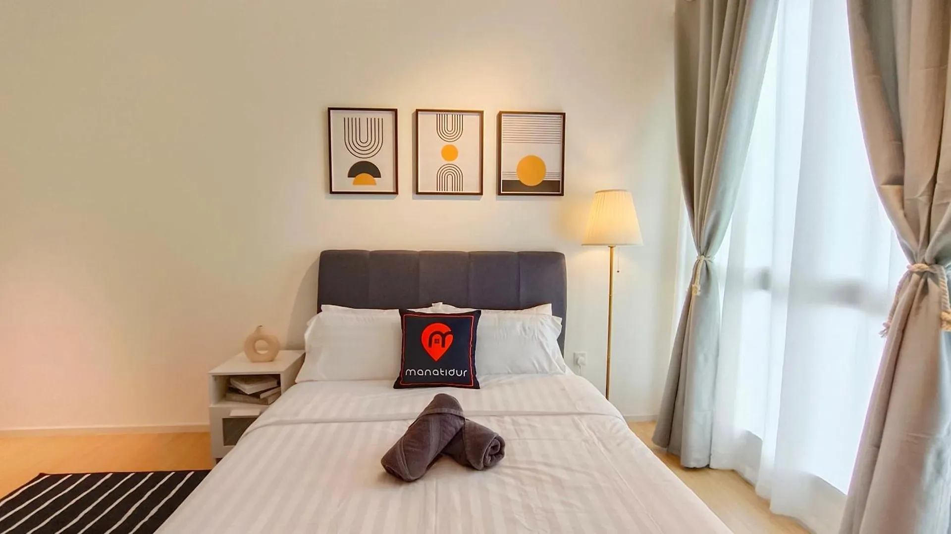 Una Serviced Apartment By Manatidur Kuala Lumpur 0*,