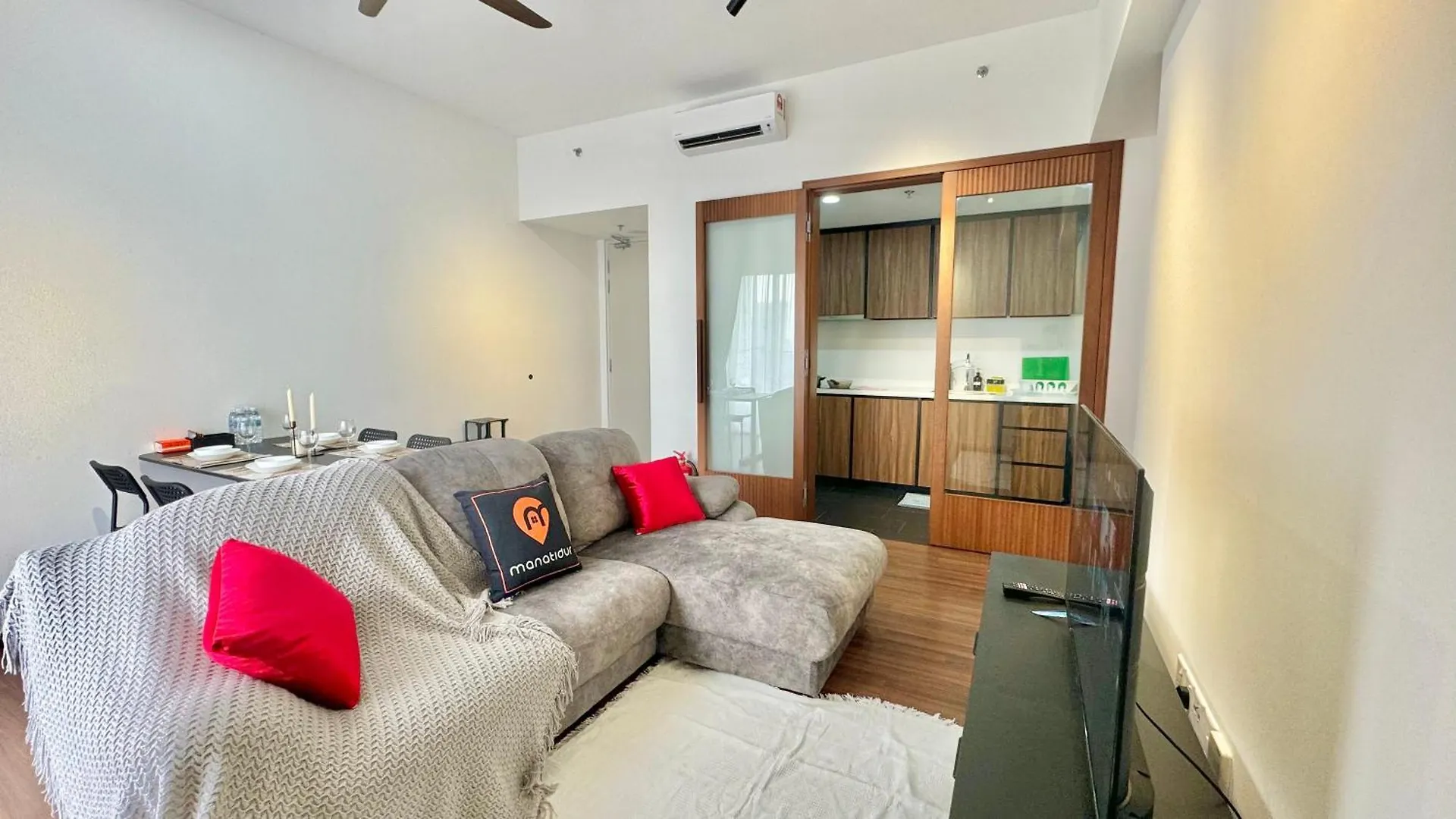 Una Serviced Apartment By Manatidur Kuala Lumpur