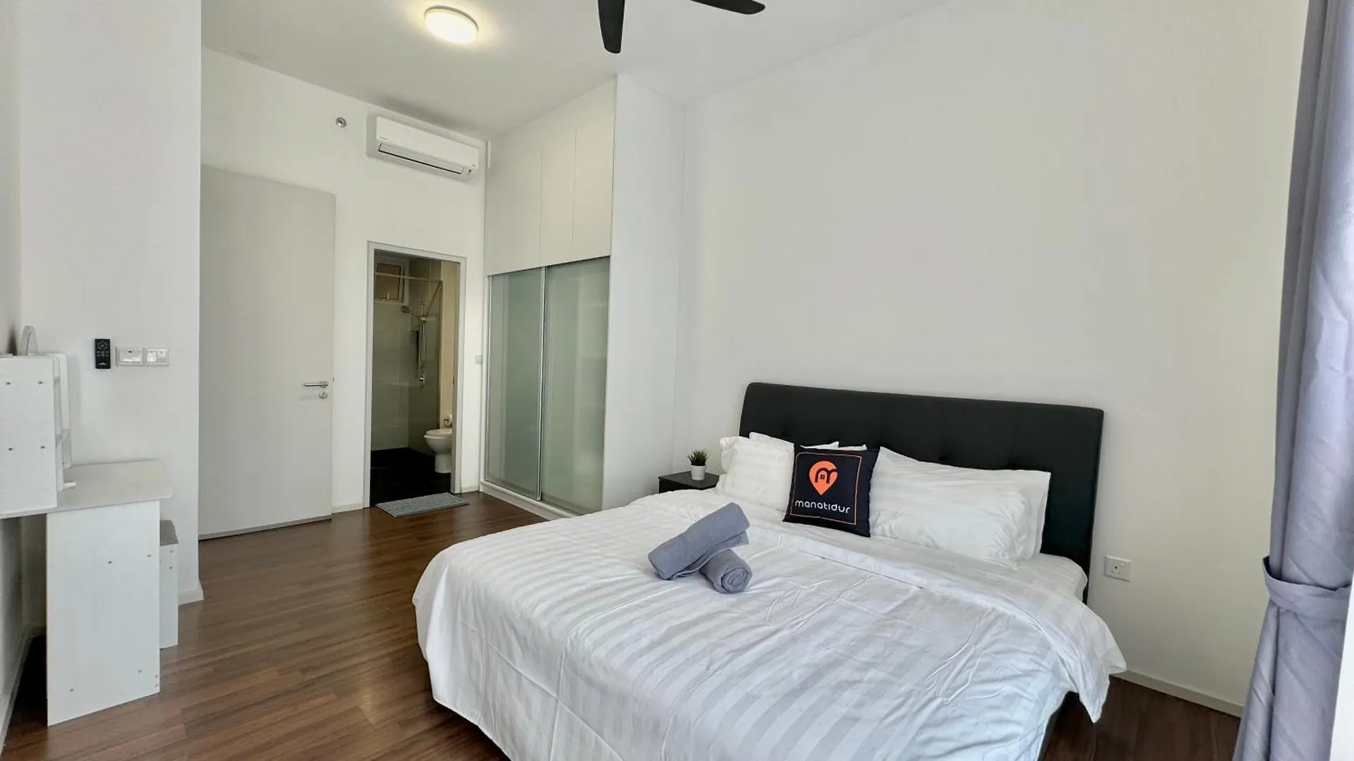 Una Serviced Apartment By Manatidur Kuala Lumpur Malaysia