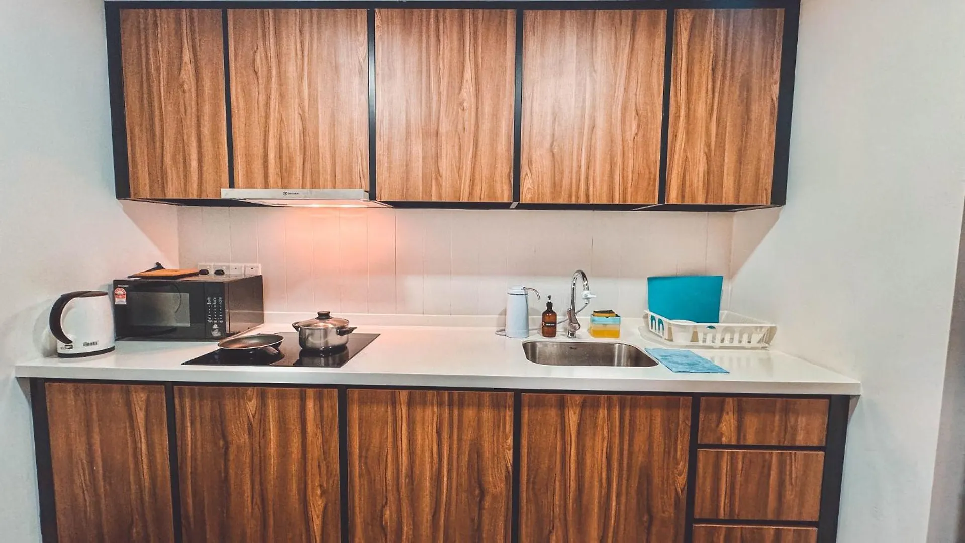 Una Serviced Apartment By Manatidur Kuala Lumpur