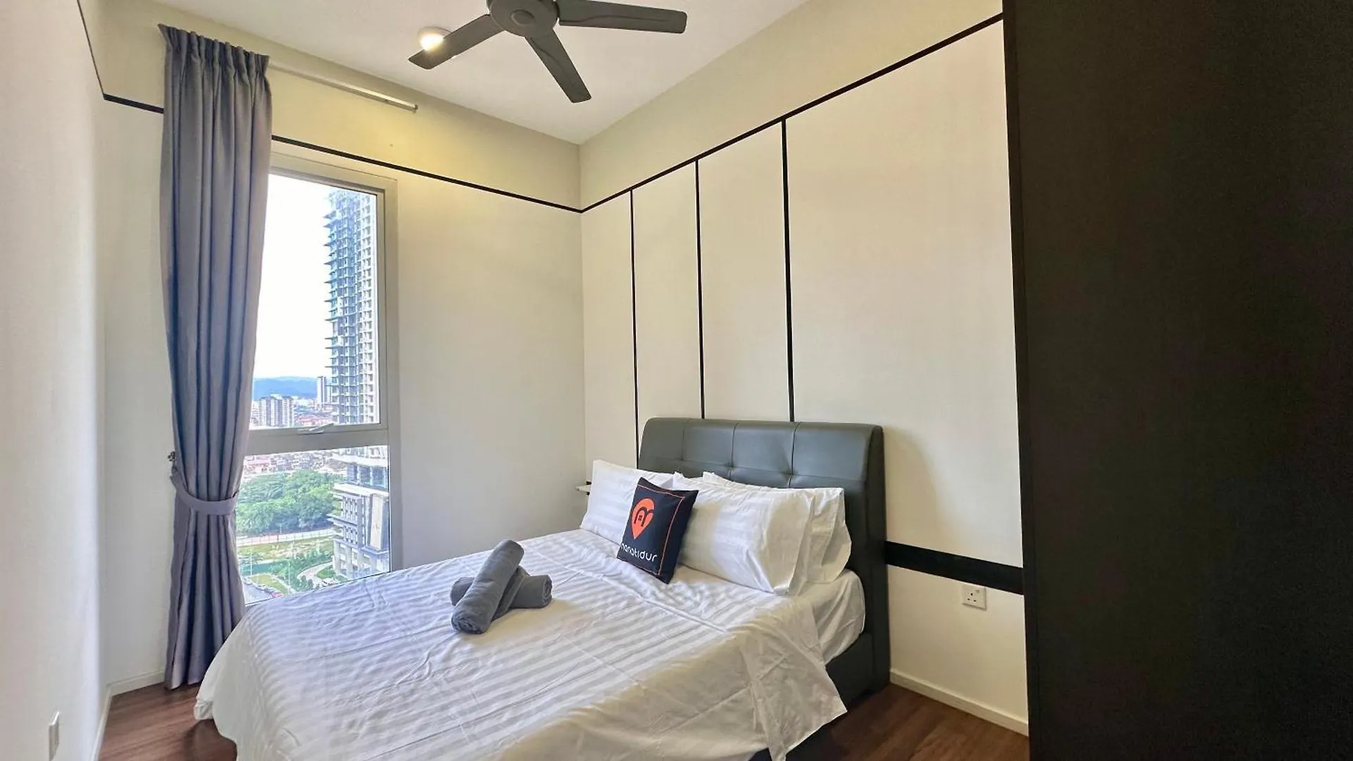 Una Serviced Apartment By Manatidur Kuala Lumpur