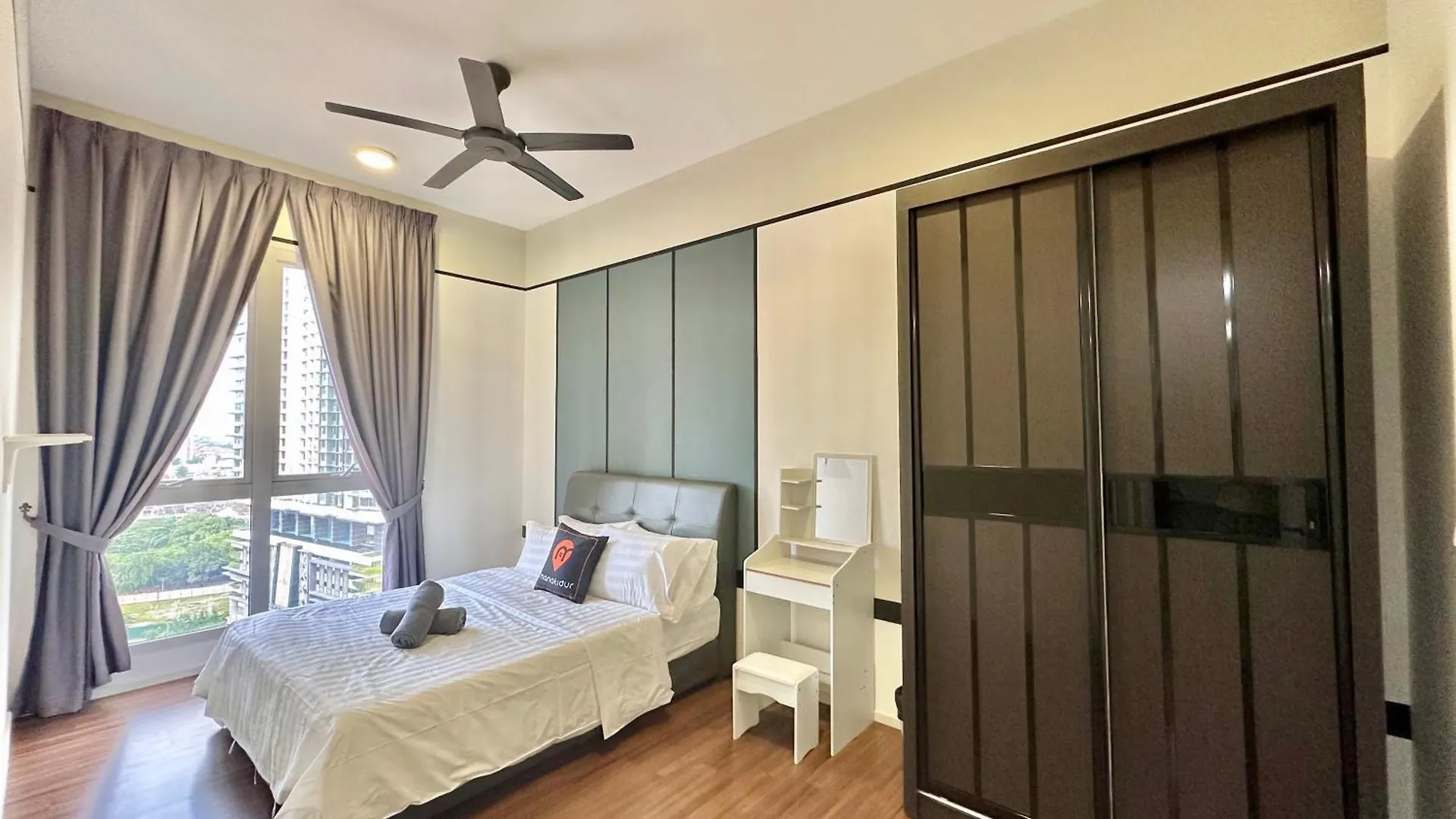 Una Serviced Apartment By Manatidur Kuala Lumpur